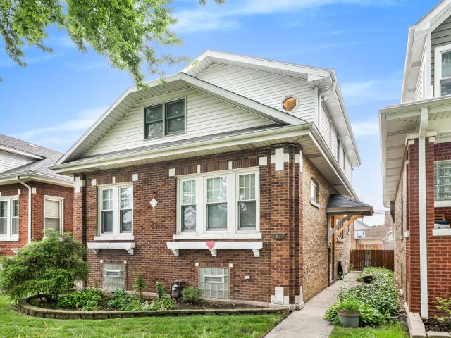 House for sale in Chicago Park, Illinois