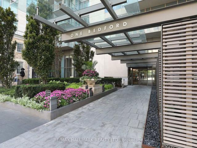 Condo for sale in Woburn, Ontario
