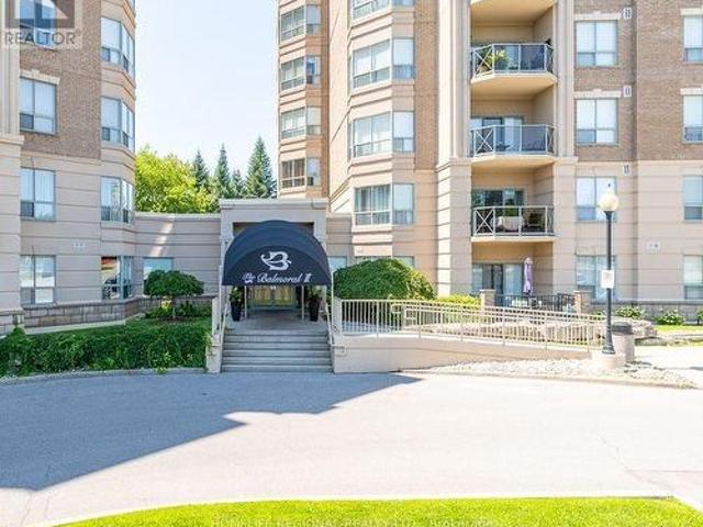 Condo for sale in Burlington, Ontario