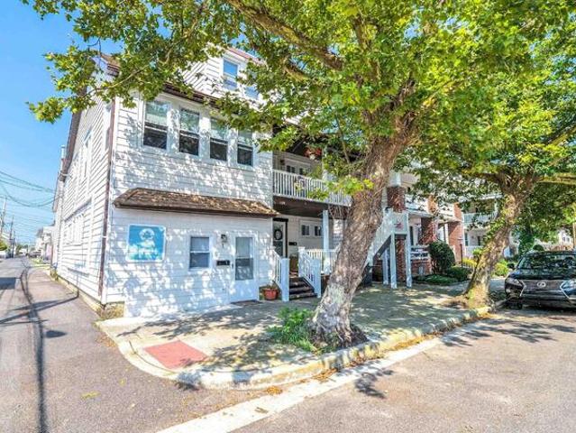 Condo for sale in Ocean City