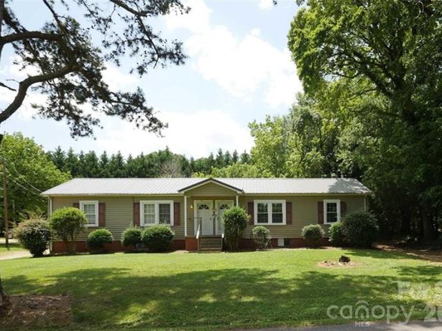 House for sale in Catawba, North Carolina