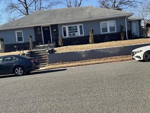 House for sale in Monmouth, New Jersey