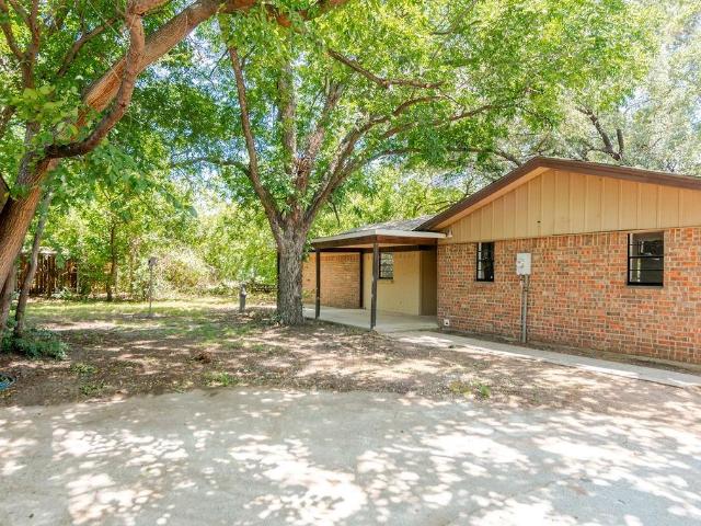 House for sale in Denton, Texas
