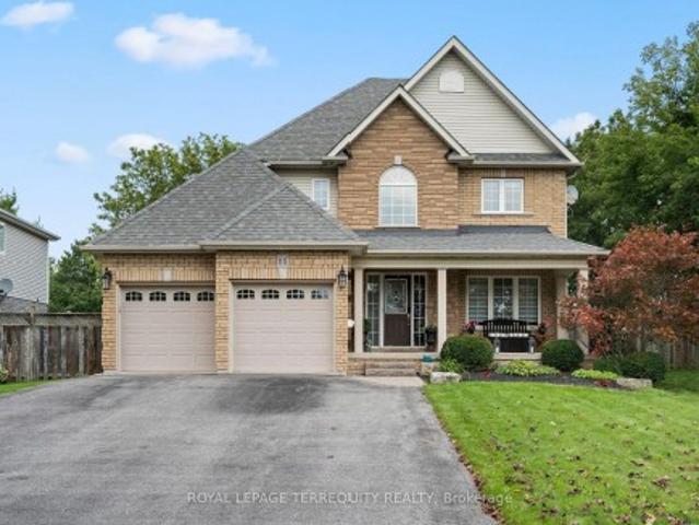 House for sale in Donevan, Oshawa