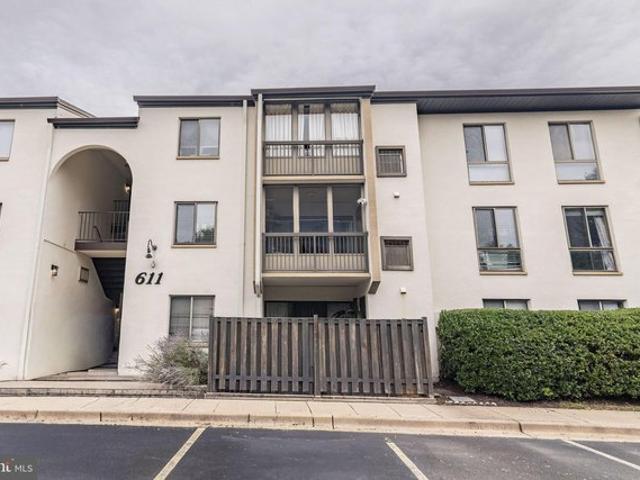Condo for sale in Herndon, Fairfax County
