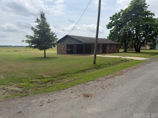 House for sale in Ark