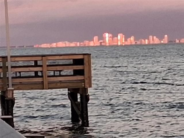 Condo for sale in Ruskin, Florida