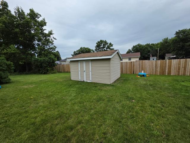 House for sale in Whiteside, Illinois