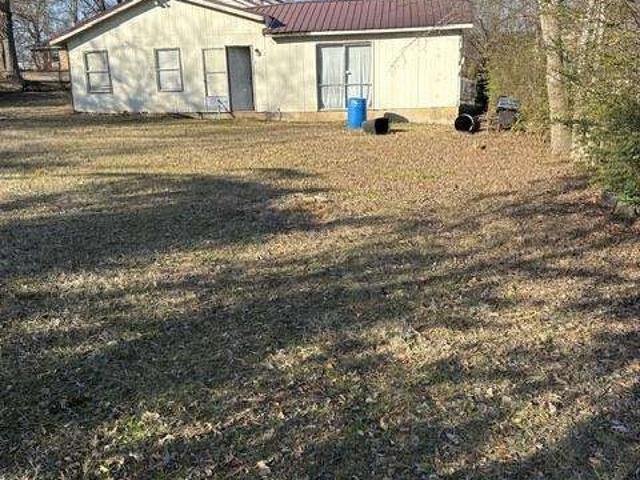 House for sale in Atlanta, Texas