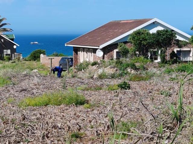Land for sale in Cape St Francis, Eastern Cape