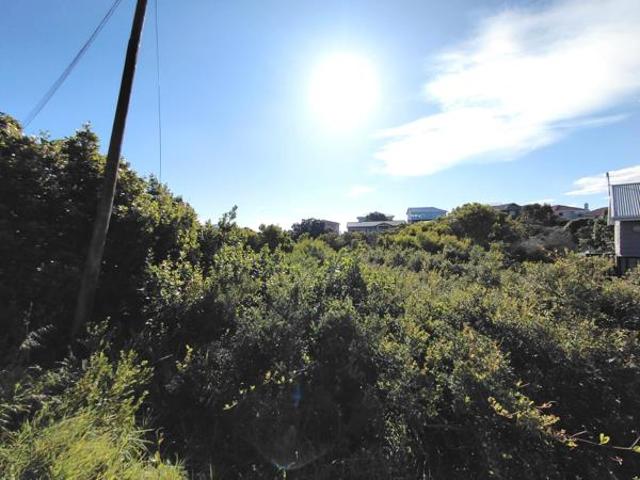 Land for sale in Cape St Francis, Eastern Cape