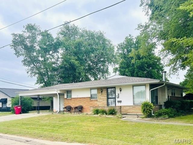 House for sale in Sikeston, Missouri