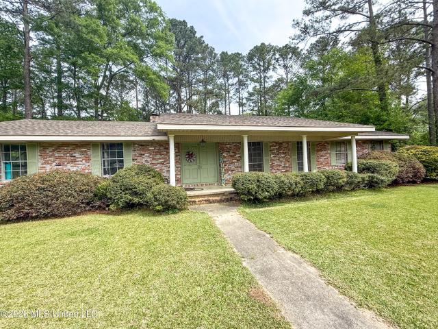 House for sale in Mendenhall, Mississippi