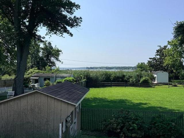 House for sale in Deale, Maryland