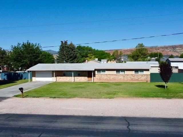 House for sale in Richfield, Utah