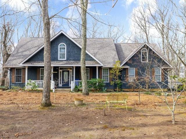 House for sale in Rising Fawn, Georgia