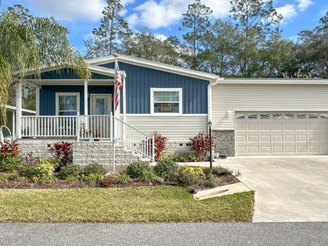 House for sale in Lady Lake, Florida