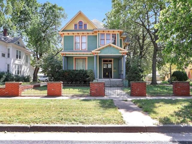 House for sale in Abilene, Dickinson County