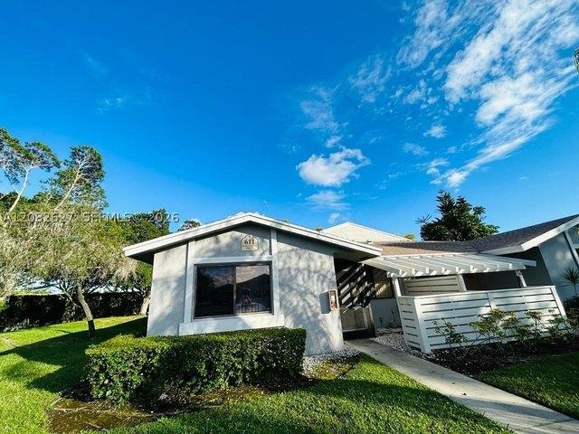 Condo for sale in Weston, Florida
