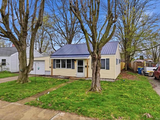 House for sale in Angola, Indiana