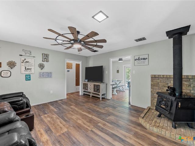 House for sale in Lorena, McLennan County