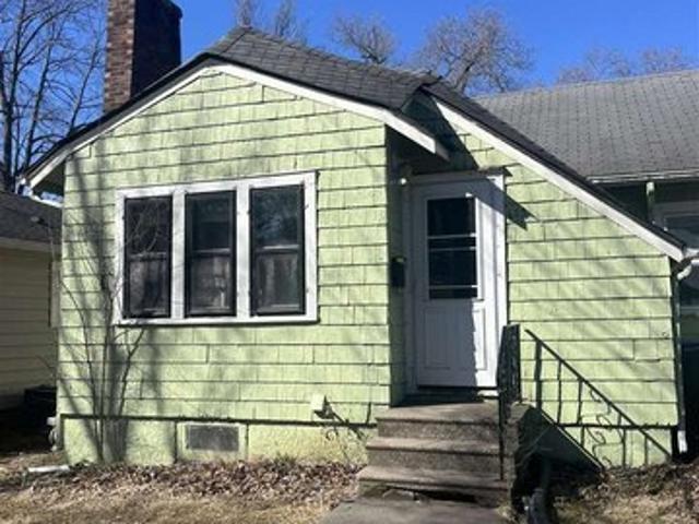 House for sale in Iowa City, Iowa