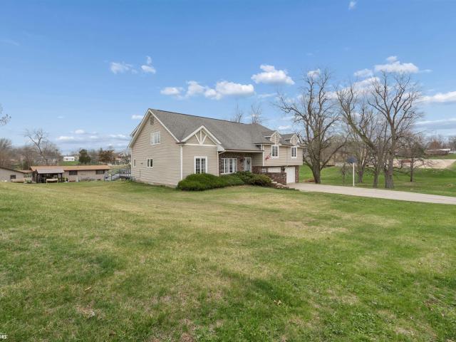 House for sale in Mount Pleasant, Iowa