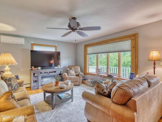 House for sale in Wapwallopen, Pennsylvania