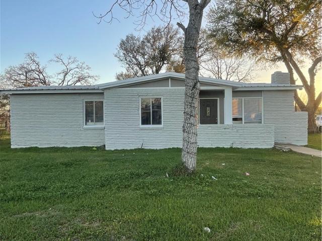 House for sale in Edna, Texas