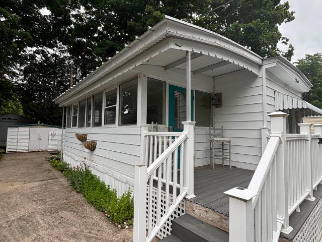 House for sale in Elk Rapids