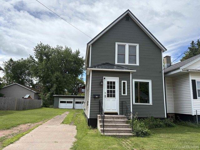 House for sale in Ironwood, Michigan