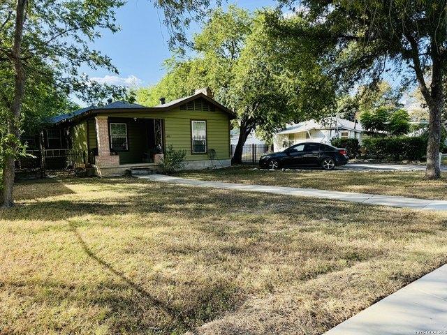 House for sale in Leesville, Texas
