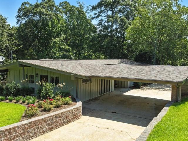Property for sale in Wiggins, Mississippi