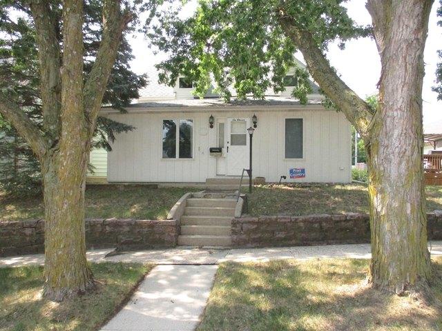 House for sale in Cherokee, Iowa