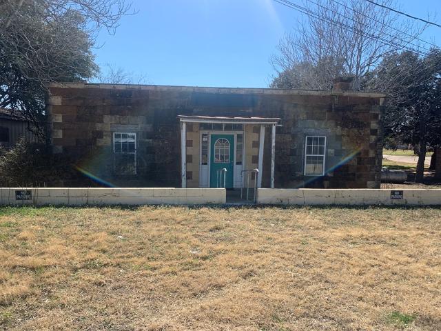 House for sale in Mason, Texas