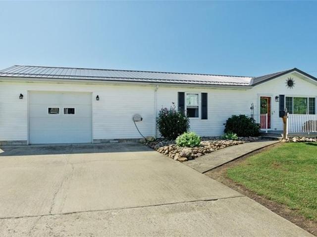 House for sale in Connellsville, Pennsylvania