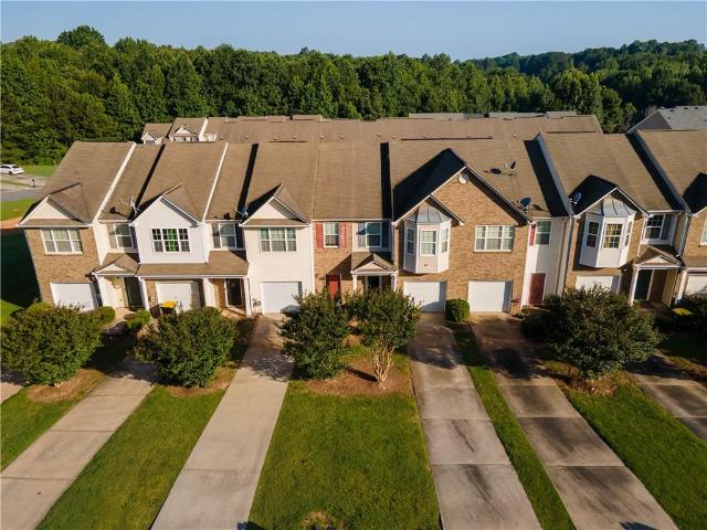 Townhouse for sale in Fairburn, Georgia