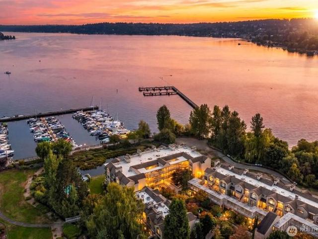 Condo for sale in Kenmore, Washington