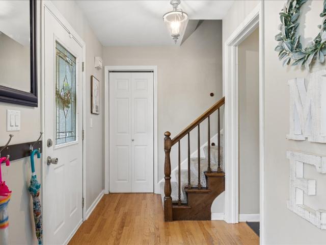 House for sale in Mchenry, Illinois