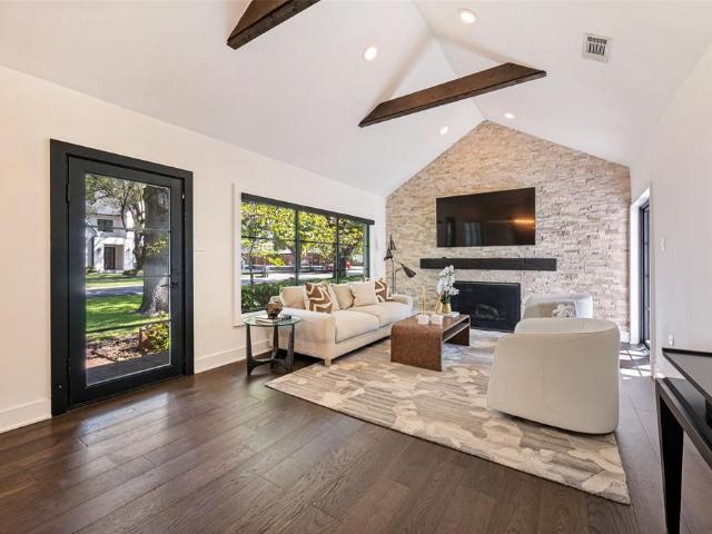 House for sale in Dallas, Texas
