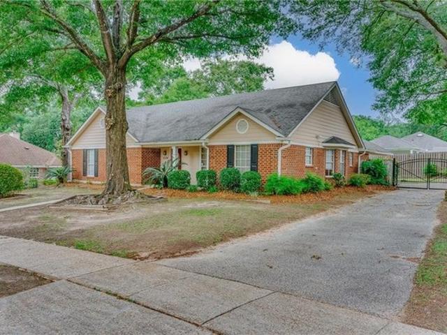 House for sale in Mobile, Alabama