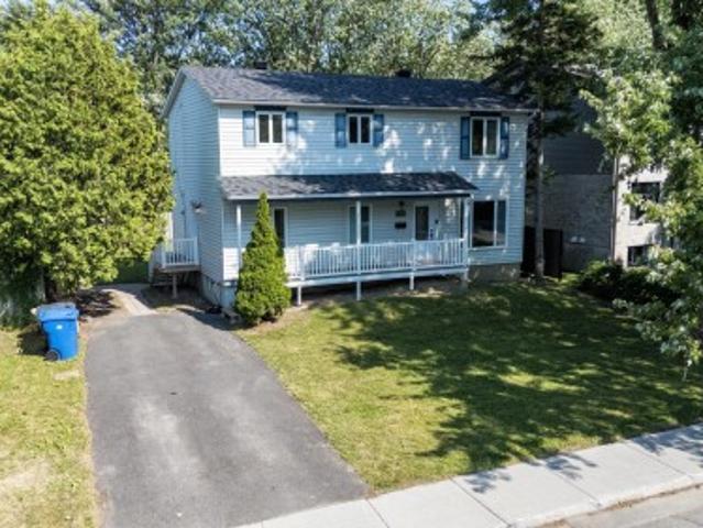 House for sale in Brossard, Quebec
