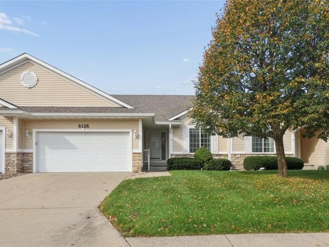 Townhouse for sale in Johnston, Polk County