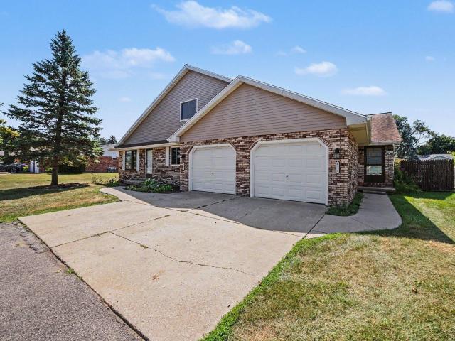 House for sale in Saginaw Charter Township, Saginaw County