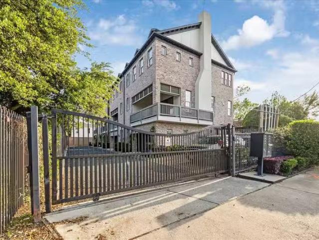 Condo for sale in Houston