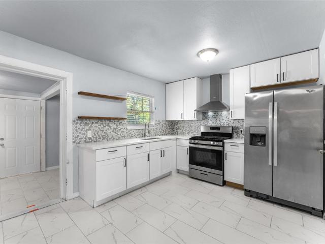 House for sale in Kemp, Texas