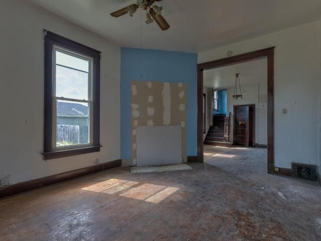 House for sale in Evansville, Indiana