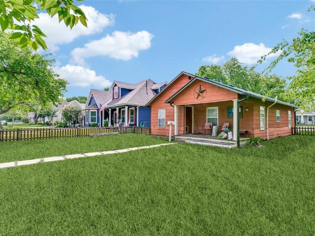 House for sale in Grapevine, Texas