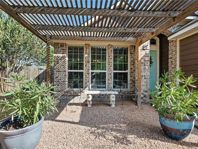 House for sale in Navasota, Grimes County