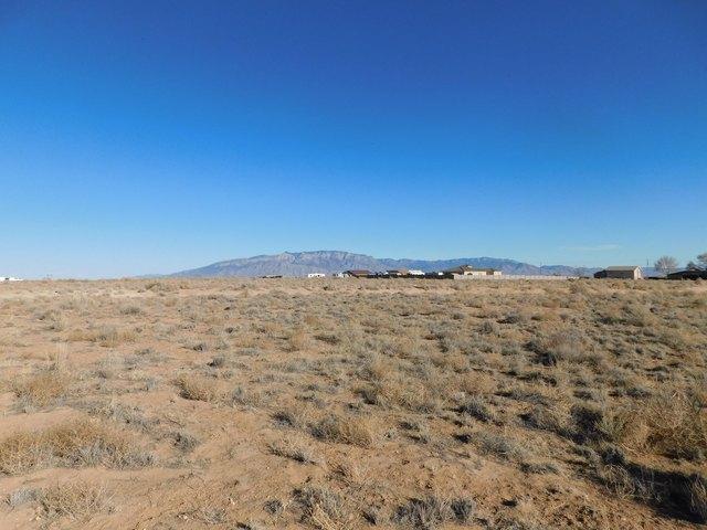Land for sale in Rio Rancho, New Mexico